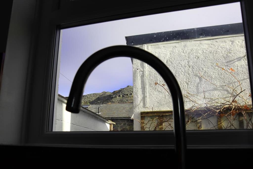 Dol Bach - Your Homely Welsh Cottage In The Heart Of Snowdonia Blaenau Ffestiniog Exterior photo